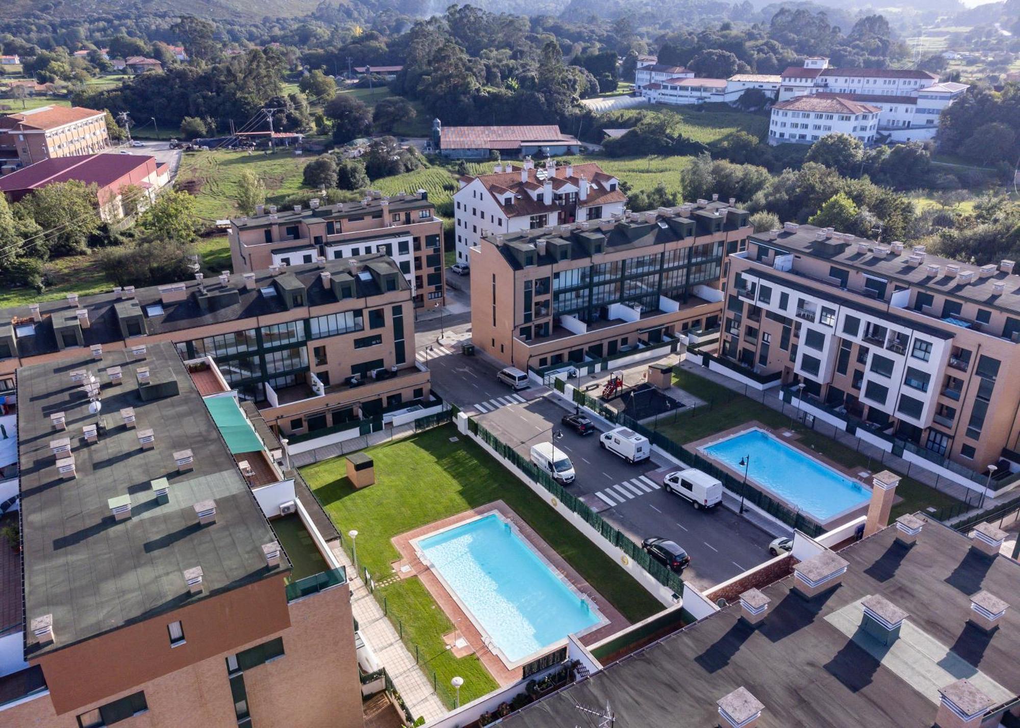 Tarantino, Apartamento Con Piscina, Playa A 3 Km Vut-2505-As Llanes Εξωτερικό φωτογραφία