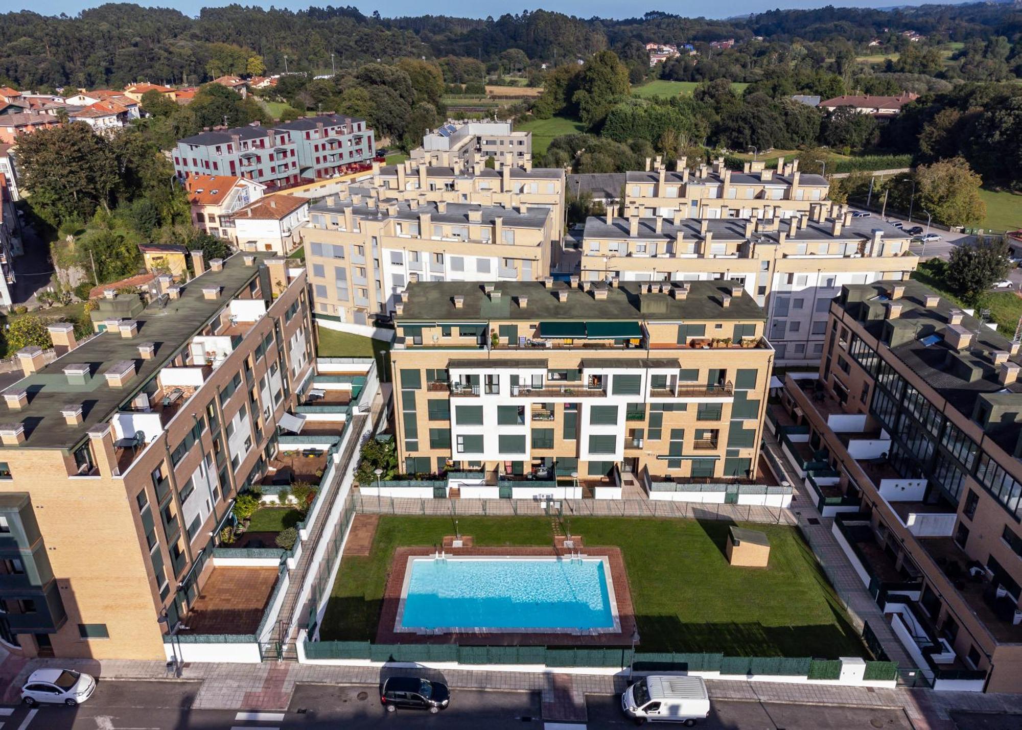 Tarantino, Apartamento Con Piscina, Playa A 3 Km Vut-2505-As Llanes Εξωτερικό φωτογραφία
